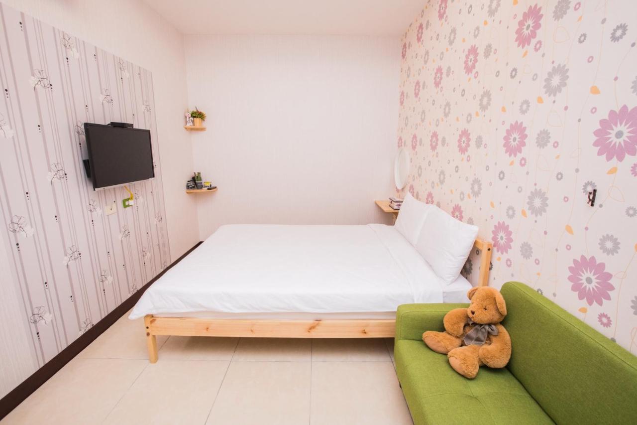 Snug-Nine Hotel Kota Tua Kota Tua Hengchun Bagian luar foto