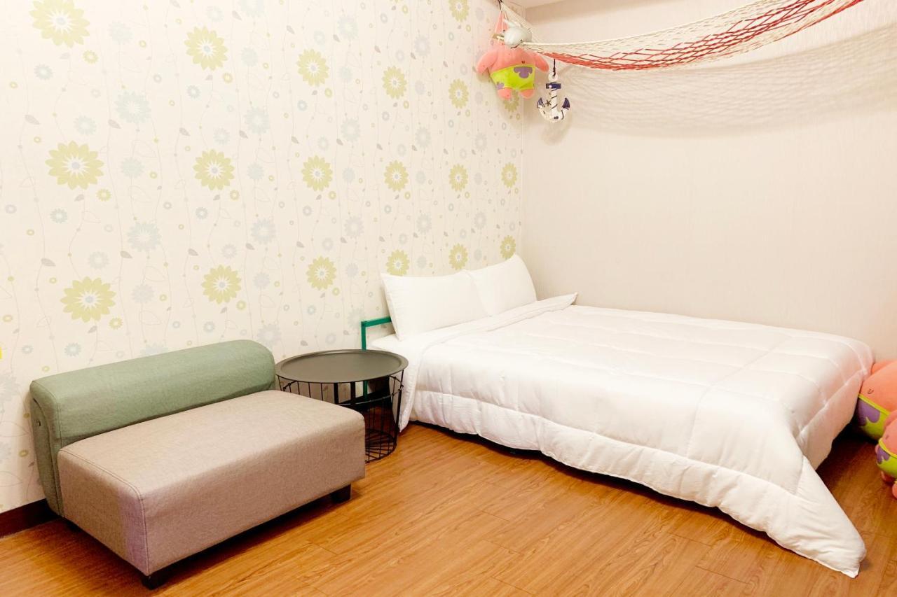 Snug-Nine Hotel Kota Tua Kota Tua Hengchun Bagian luar foto