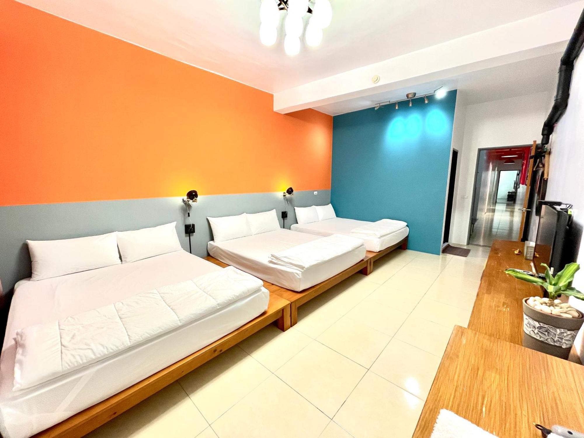 Snug-Nine Hotel Kota Tua Kota Tua Hengchun Bagian luar foto
